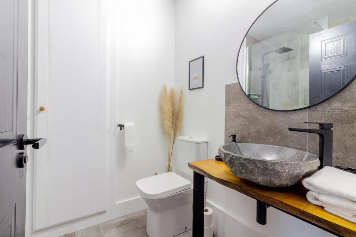 Апартаменти Guestready - Mystic Interiors Near The City Centre Дублін Екстер'єр фото